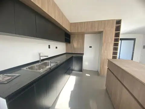 Avenida Renault Manzana 60 Lote 100