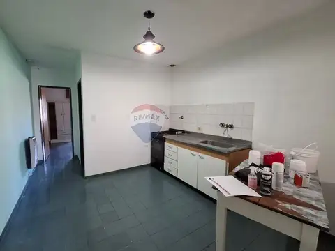 Roque Sáenz Peña 300