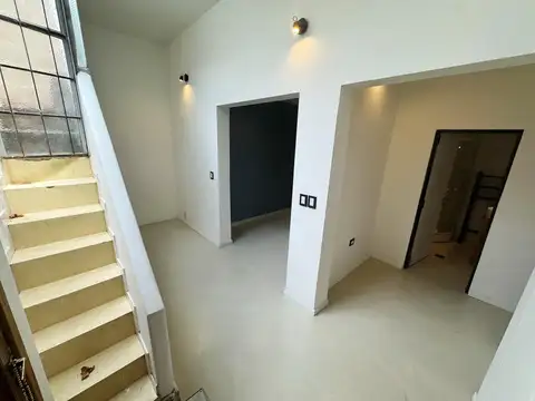 PH en planta baja  con terraza propia e alquiler