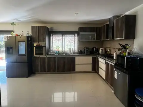 Casa en Alquiler en Septiembre, USD 1.500