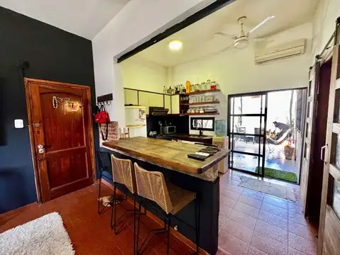 Casa 3 ambientes con 2 baños