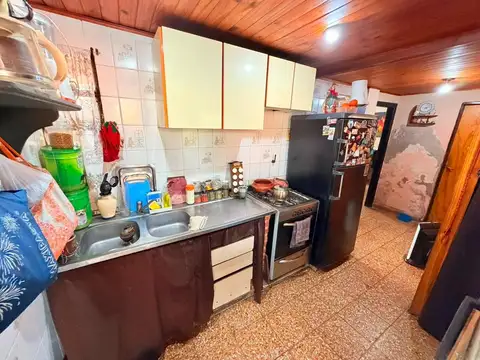 Casa en Venta en Castelar, USD 85.000