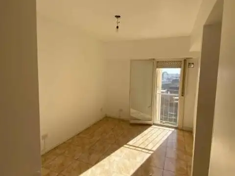 Joaquín V. González 75 , Piso 7