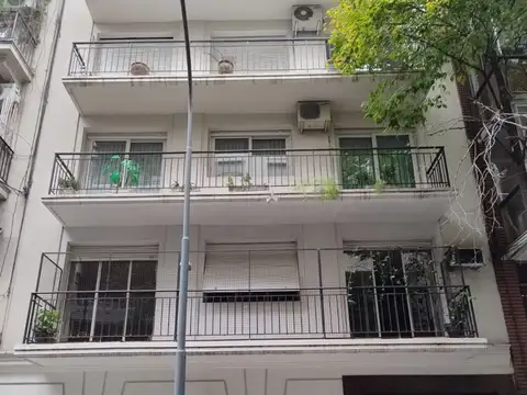 Departamento - Venta - Argentina, Capital Federal - Larrea 1161