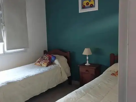 Casa en alquiler - 3 Dormitorios 1 Baño - Valeria del Mar