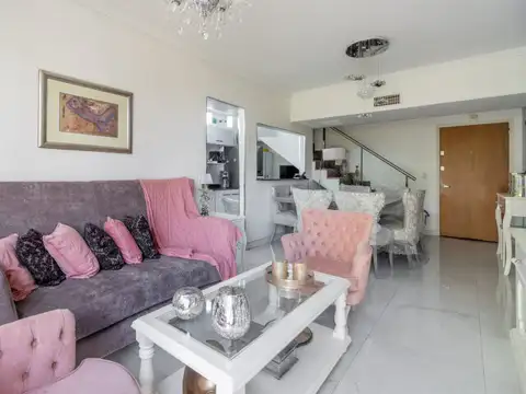 Isabel la Católica 875 , Piso 2