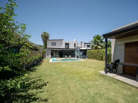 Casa en Venta en Ibarlucea, USD 215.000