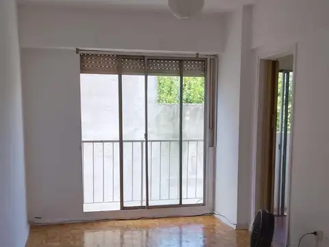 Departamento de 2 ambientes en Torre con balcon en Belgrano