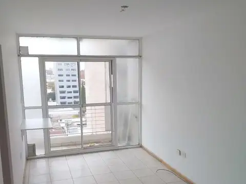 Departamento en Alquiler en Luis Agote, $ 330.000