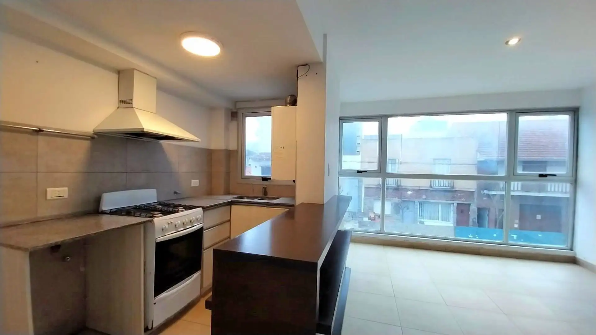 Departamento 2 amb, 34m² al frente — Microcentro