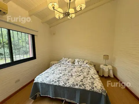 INTERESANTE CASA QUINTA A 15 MINUTOS DE ROSARIO