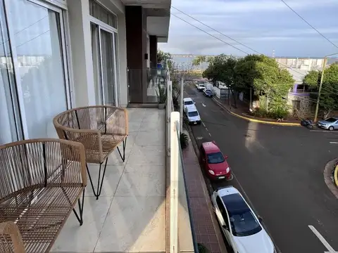 Departamento en venta de 1 dormitorio en costanera, 4to tramo (df974)