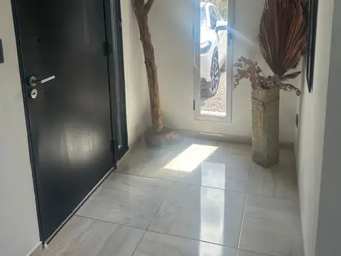 Casa en Venta en Ingeniero Maschwitz, USD 299.900