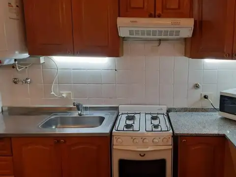 Depto Tipo Casa en Alquiler 50 años