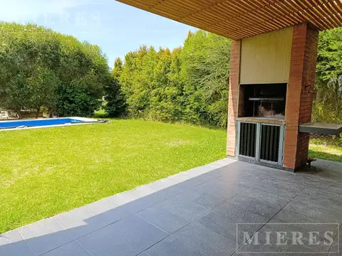 Casa en venta sobre lote interno en Las Tipas, Nordelta