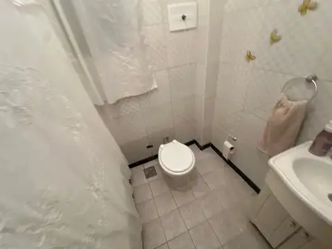 Depto Tipo Casa en Venta 40 años