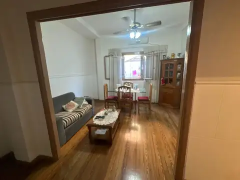 Depto Tipo Casa en Venta de 3 ambientes
