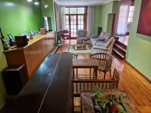 Casa en Alquiler de 4 dormitorios