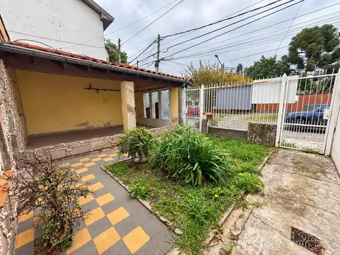 La Calandria 3300