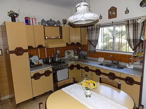 Casa en Venta en Hurlingham, USD 195.000