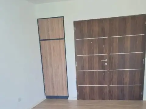 Casa en alquiler anual barrio Puertos del lago Escobar