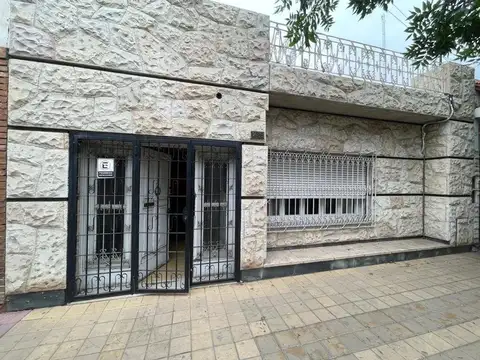 CASA DOS DORMITORIOS, 5TA SECCIÓN DE MENDOZA