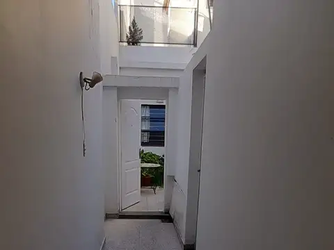 Depto Tipo Casa en Venta en Villa Pueyrredon, USD 165.000