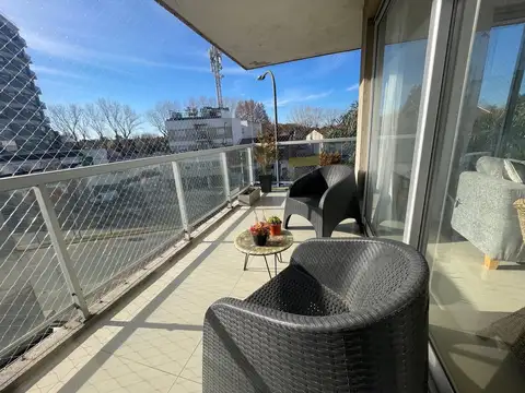 Departamento 3 ambientes con 2 baños