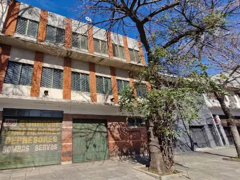VENTA GALPON DEPOSITO WARNES 2 PISOS MAS SOTANO