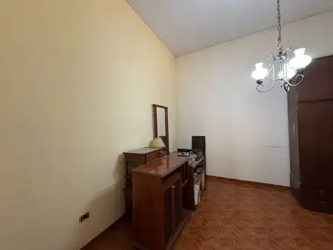 Casa a Metros de Av. Mitre en venta