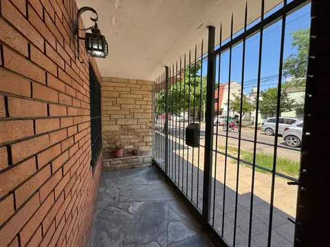 Casa en Venta en Campana, USD 106.000