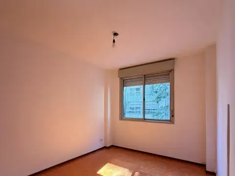 Departamento en Alquiler 42 años