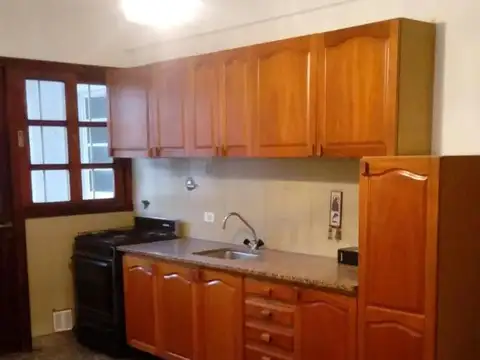 Departamento en Alquiler de 4 dormitorios