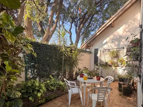 VENTA PH BARRIO PARQUE BERNAL