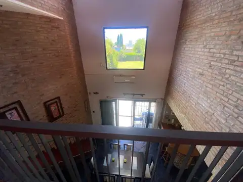 Casa 5 ambientes con 1 baño
