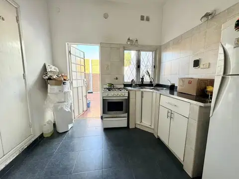 Chalet 3 ambientes en planta baja.