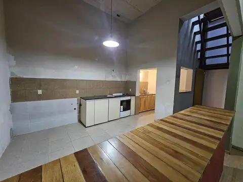 Depto Tipo Casa en Venta 70 años