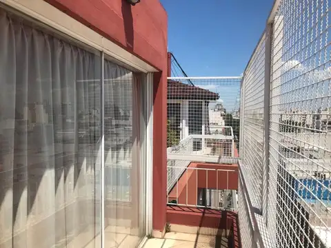 Departamento 4 ambientes con 2 baños