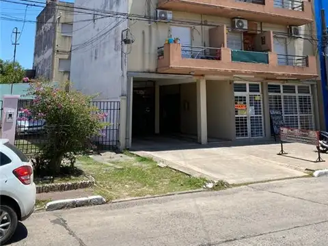 DEPARTAMENTO 2 AMBIENTES - VILLA CENTENARIO, RESISTENCIA