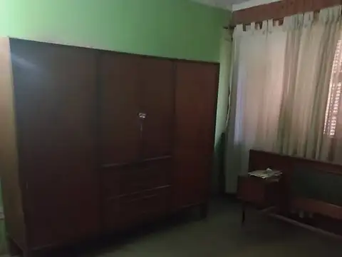 Se vende casa  a refaccionar en Santo Tome