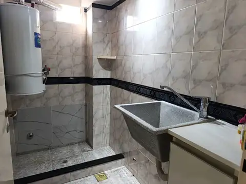 Depto Tipo Casa en Venta 26 años