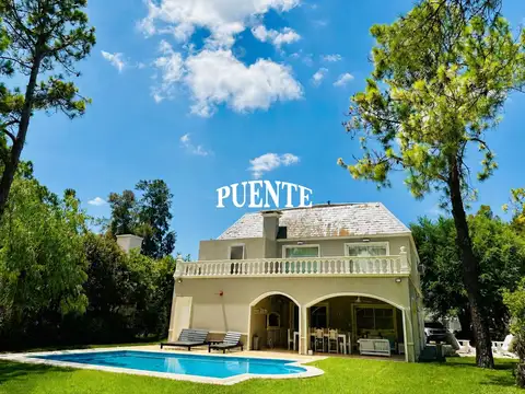 Casa en Alquiler de 3 dormitorios