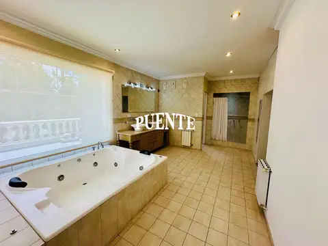 Casa en Alquiler en Canning, USD 2.200