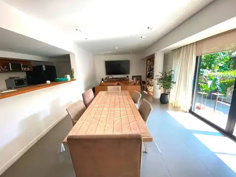 Departamento 4 ambientes con 3 baños