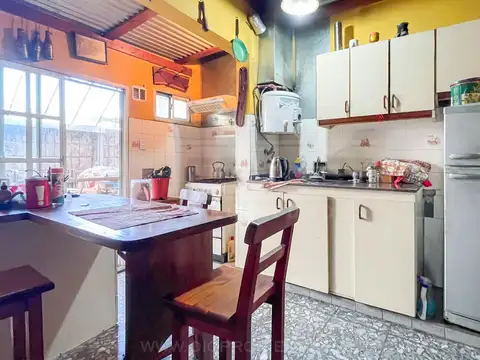 PH 2 dormitorios local Venta en Block - Carapachay