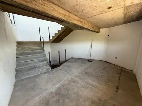 Local en Alquiler en Pilar, USD 2.500
