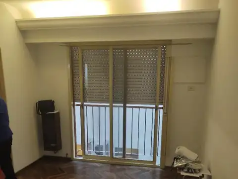 MONOAMBIENTE-EXC. UBICACION-COCINA SEPARADA-LUGAR LAVARROPA