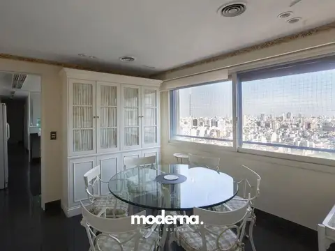 Departamento en Venta de 4 dormitorios
