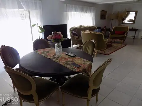 Casa en Venta en Hurlingham, USD 140.000