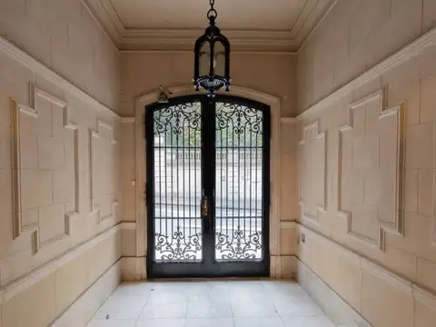 Montevideo 1800, Piso 5